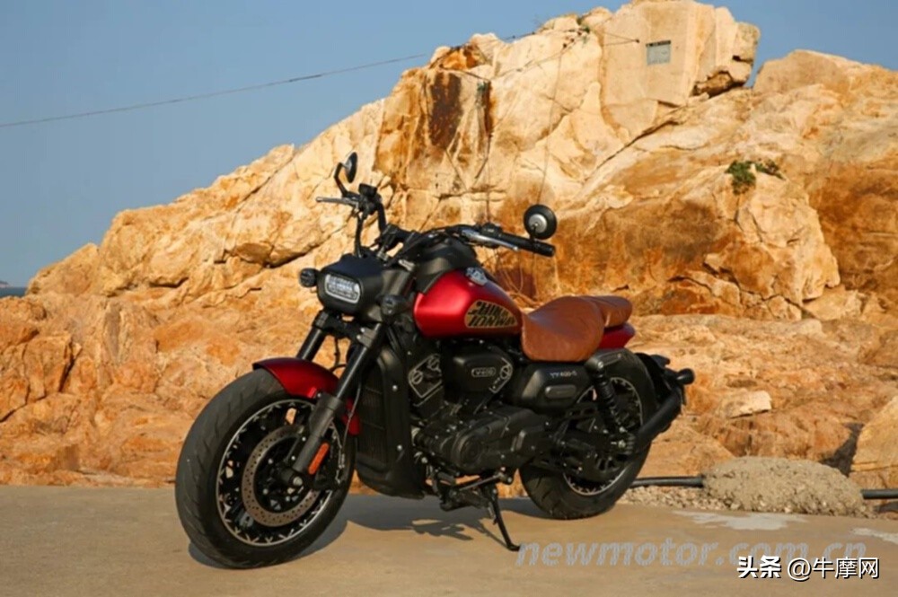 庄威400这款车怎么样,庄威400普通版与豪华版的区别