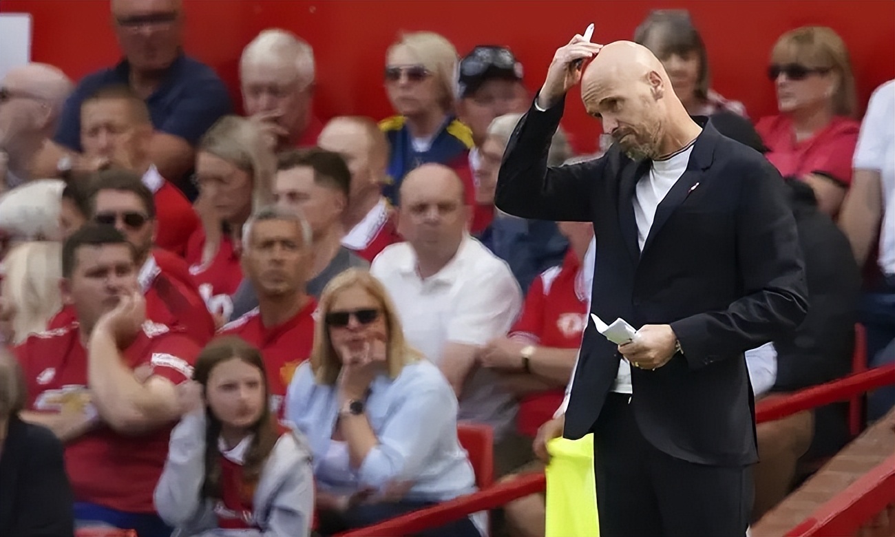 曼联向穆里尼奥伸援助之手，买下奥地利伊布，成罗马转会关键环节