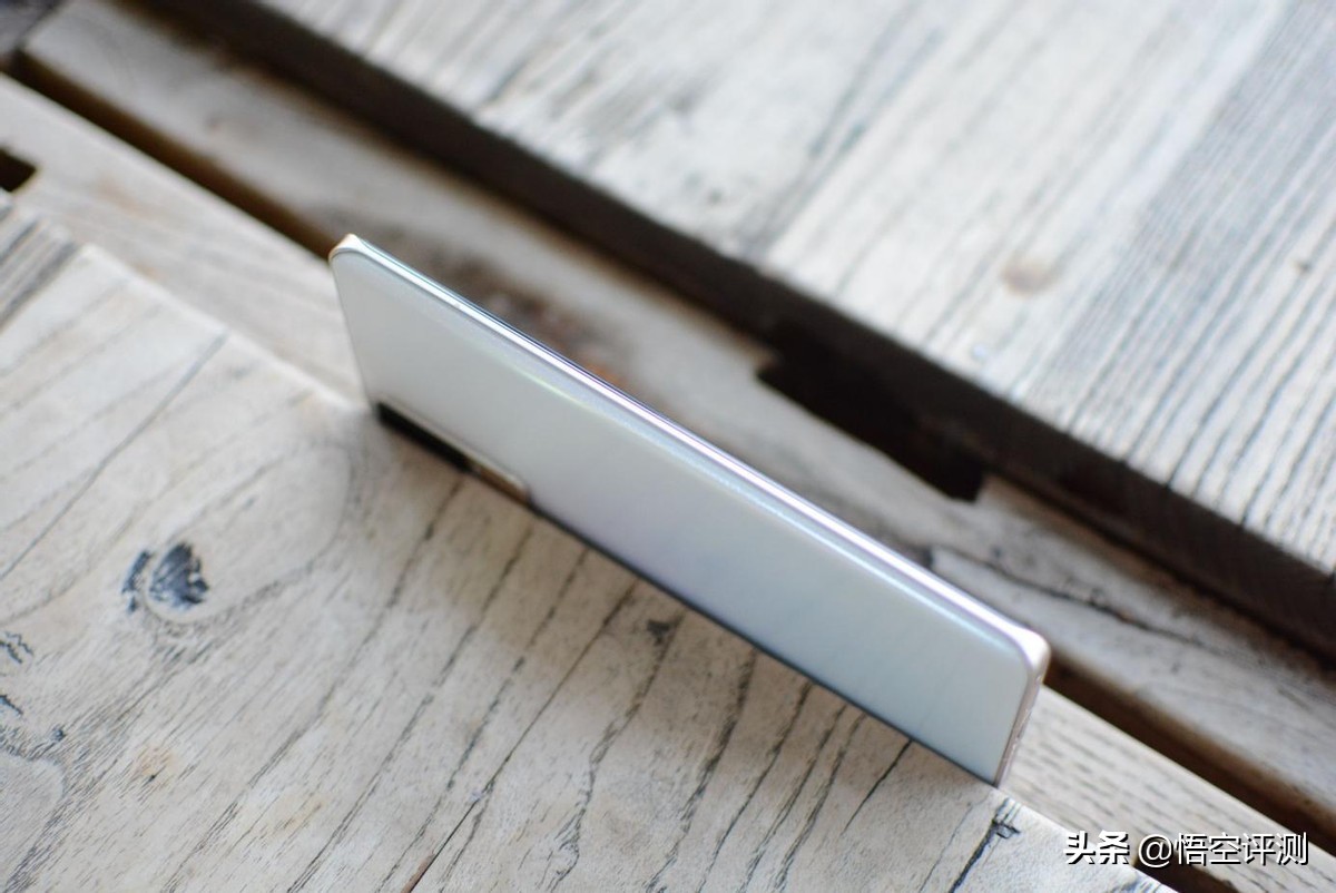 小米civi1s怎么样值得入手吗,小米civi1s现在还值得入手吗