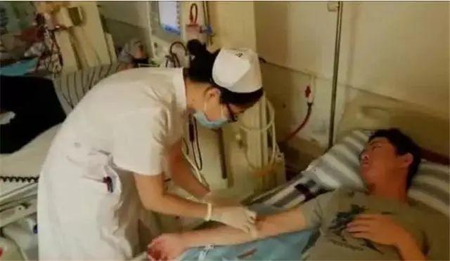 卖肾苹果手机少年怎么样了,10年前卖肾少年卖苹果手机