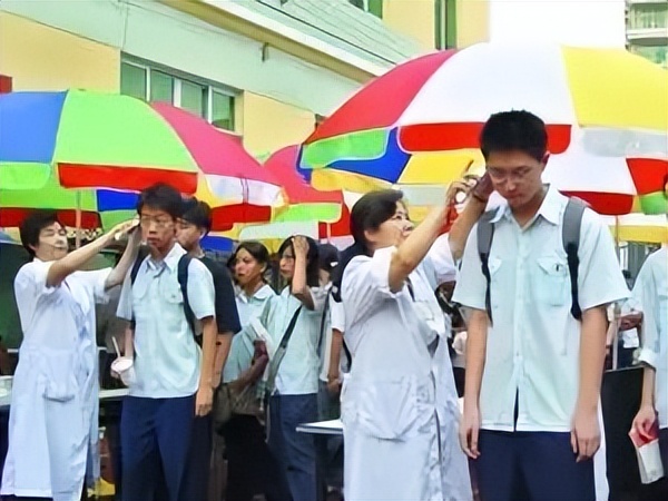 高考回忆30张照片,40张高考经典照片