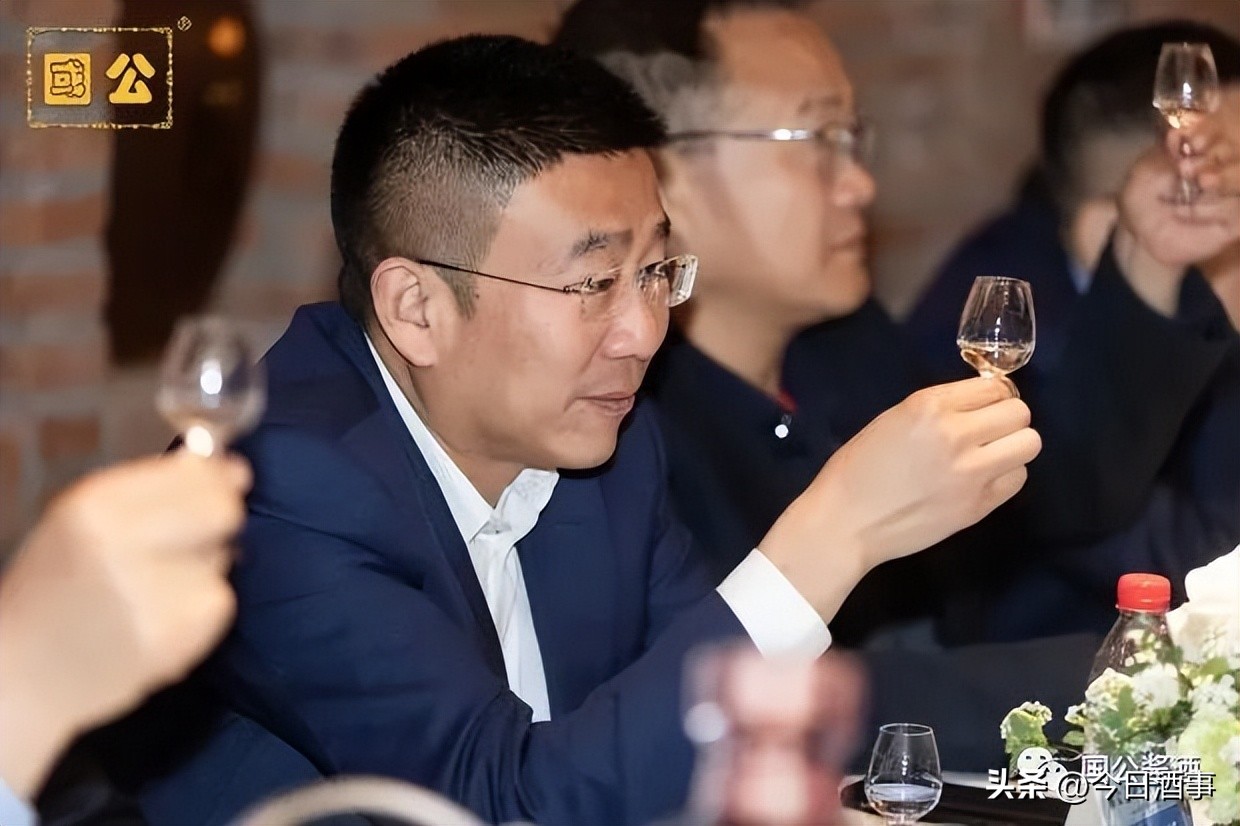 延续宋代窖艺尊享国公美誉|国公酱酒上市品鉴会圆满举行！