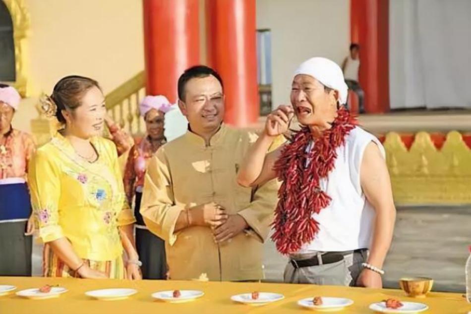 李永志直播卖辣条,李永志挑战辣椒现场直播