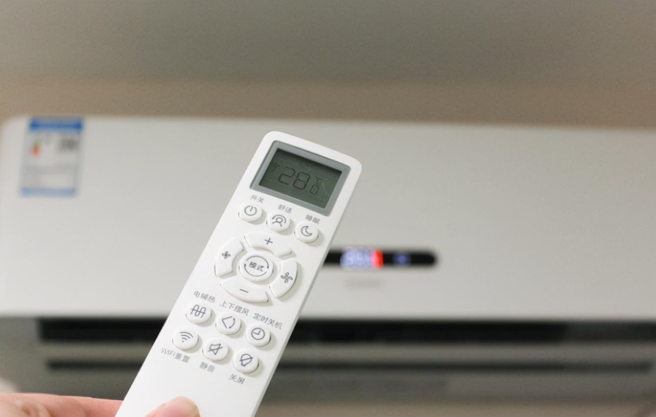 空调制热和电取暖哪个省电,空调取暖需要开电辅热吗