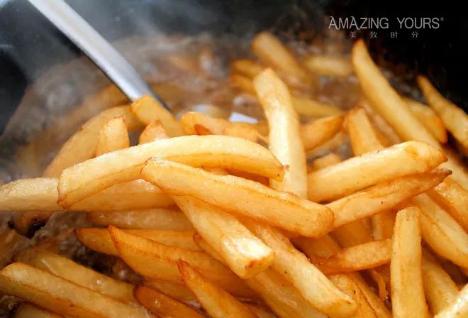 脖子长痤疮是什么原因,脖子反复长痘痘的原因和解决方法