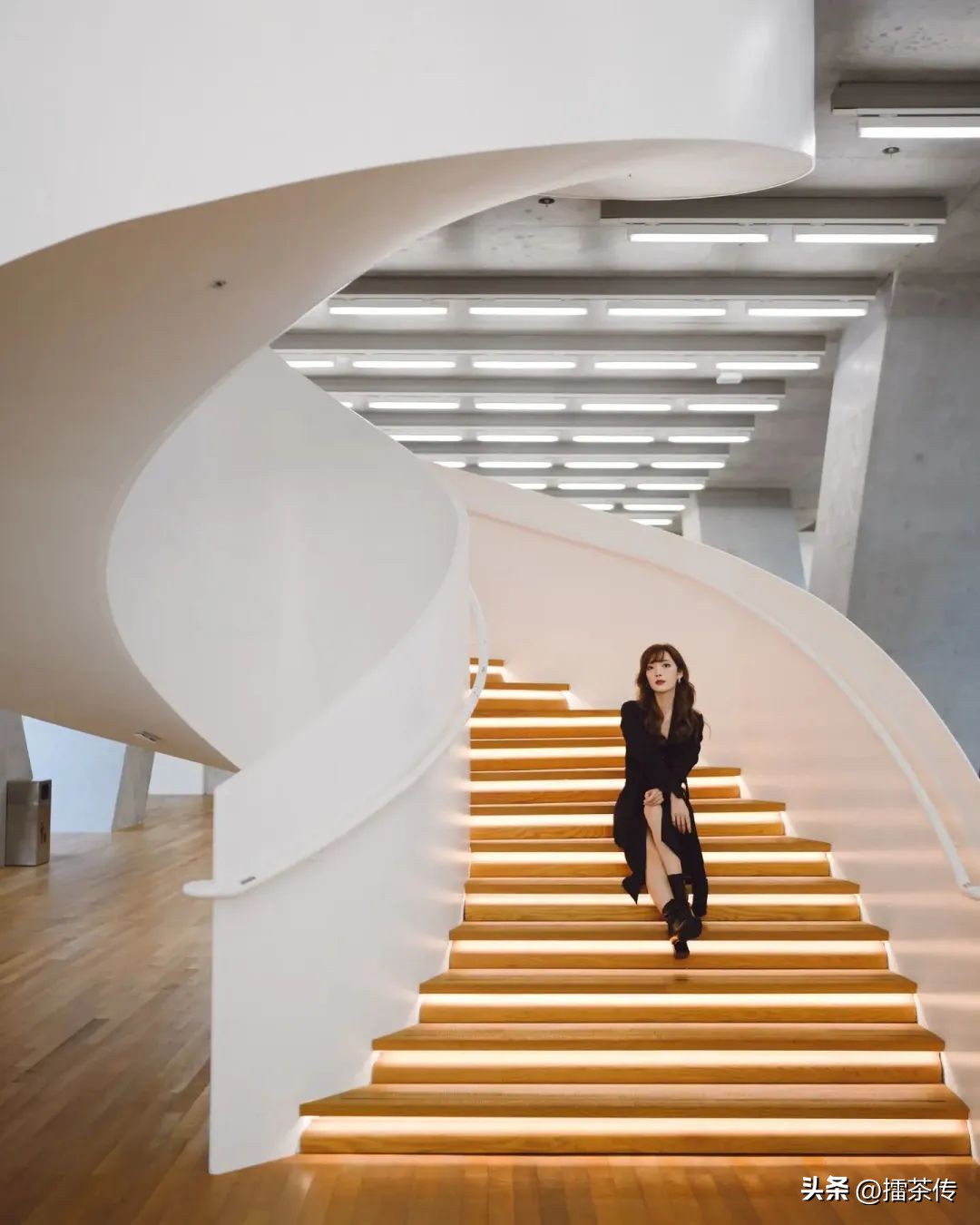 香港又热闹起来了！内地旅客来港「血拼」