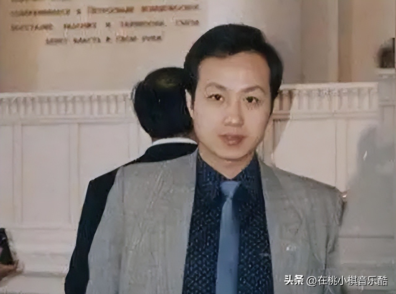 罗京去世7年后妻子近况,罗京去世十年了妻子改嫁成阔太