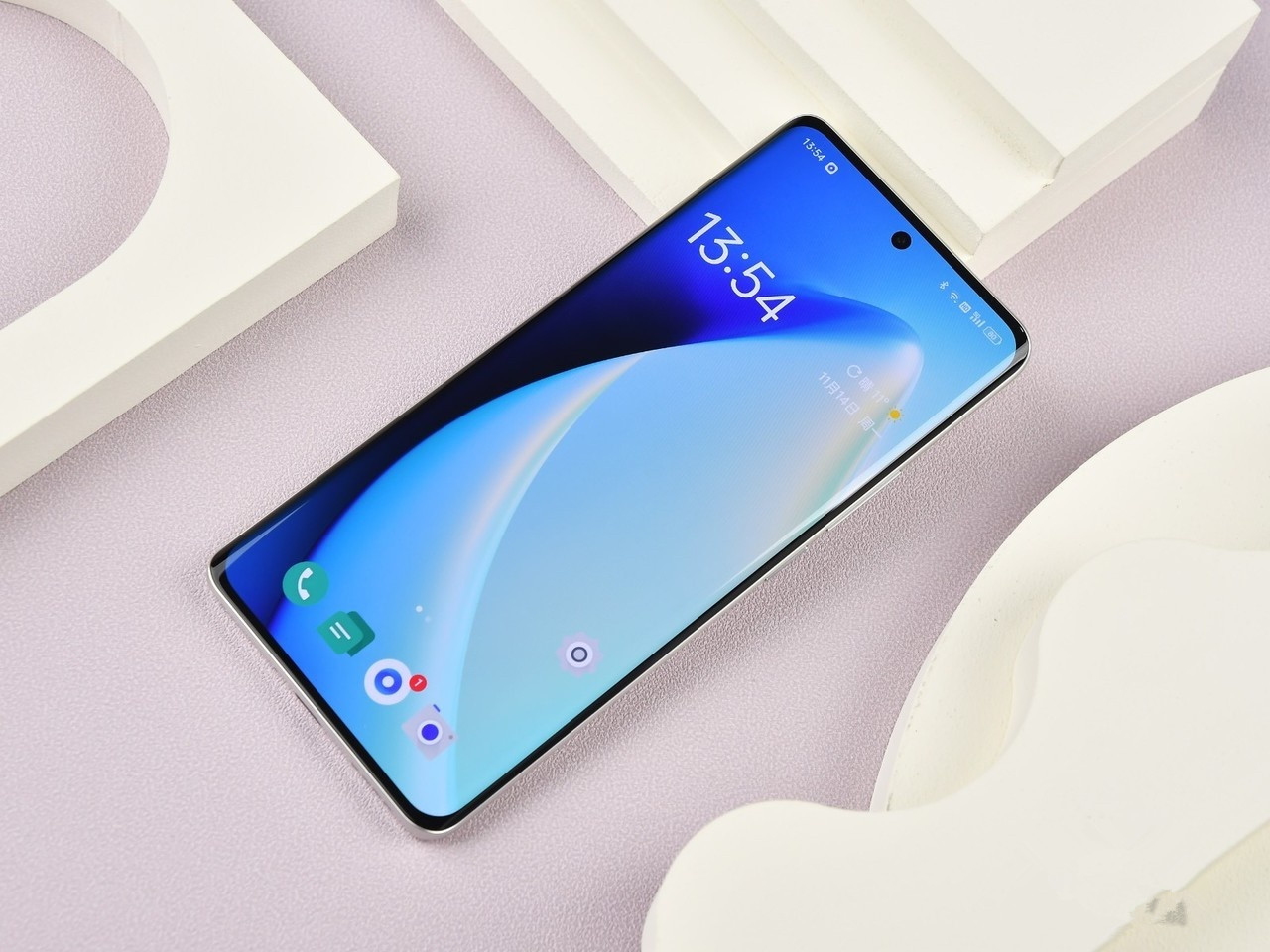 荣耀magic5至臻和华为p50pro,荣耀magic5至臻版对比荣耀50pro