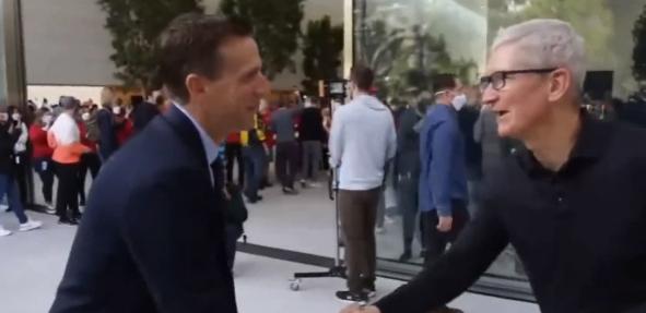 更新ios15.2如何验证屏幕为正品,ios15.2新功能维修记录