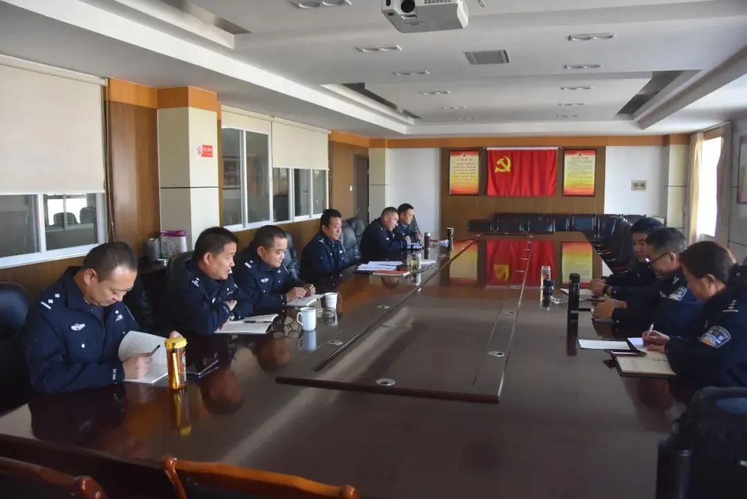 经侦支队抓党建工作,经侦公安民警立足岗位履职尽责