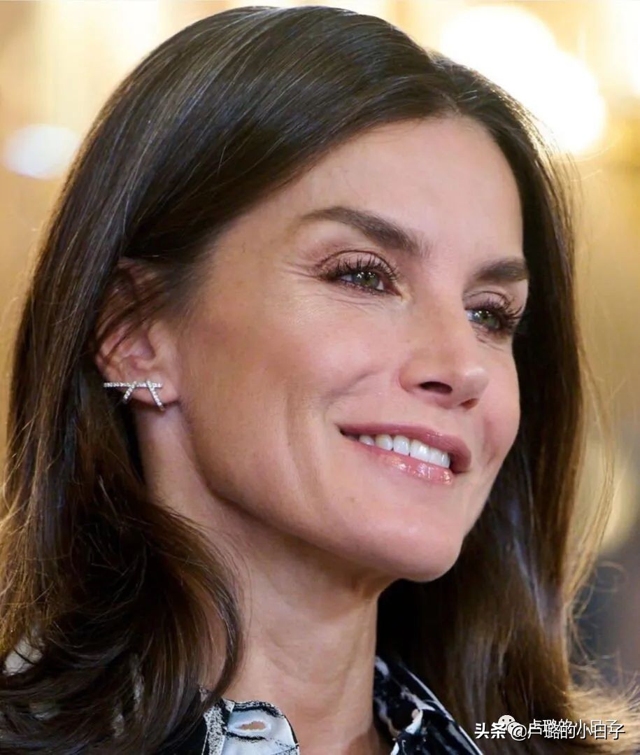 朱莉意大利,朱莉罕见亮相