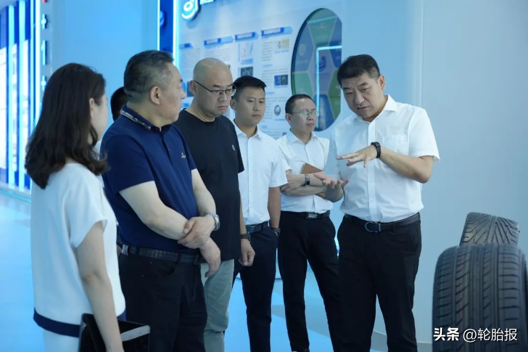 黄埔轮胎与江苏通用、四川路易签署战略合作协议