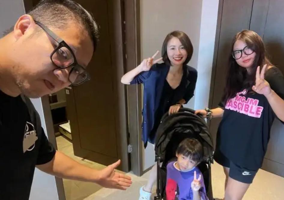 四川女人嫁香港一家四口,四川女孩嫁给香港的电影