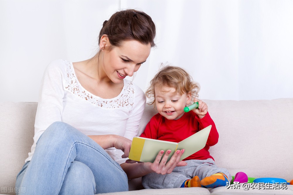 河南商丘小女孩，哭着求妈妈换个姓王的爸爸，“张”字太难写了