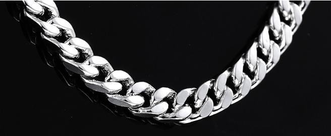 如何挑选自己适合的项链款式,必须要掌握的常见项链款式名称