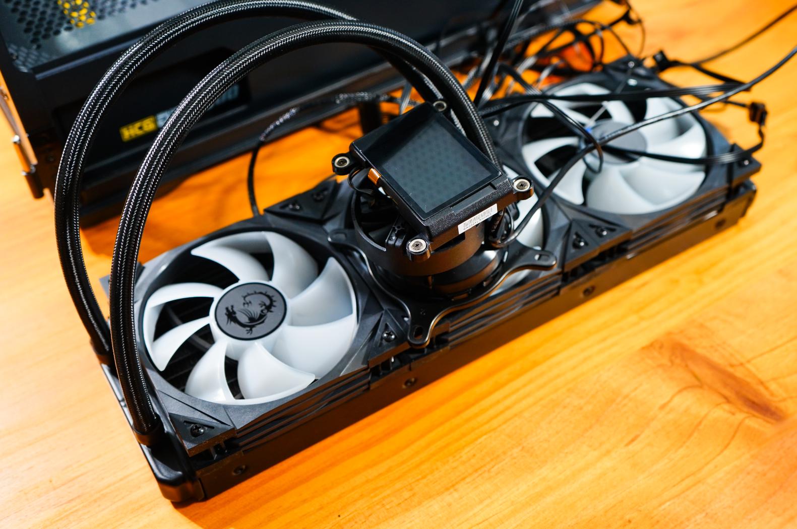 intel十二核二十四线程,intel十二代异构处理器