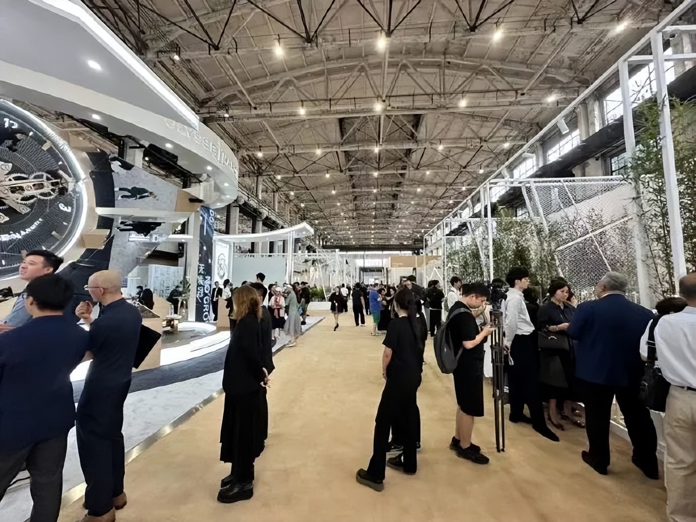 腕表市场发展趋势,为什么现在流行大表径手表