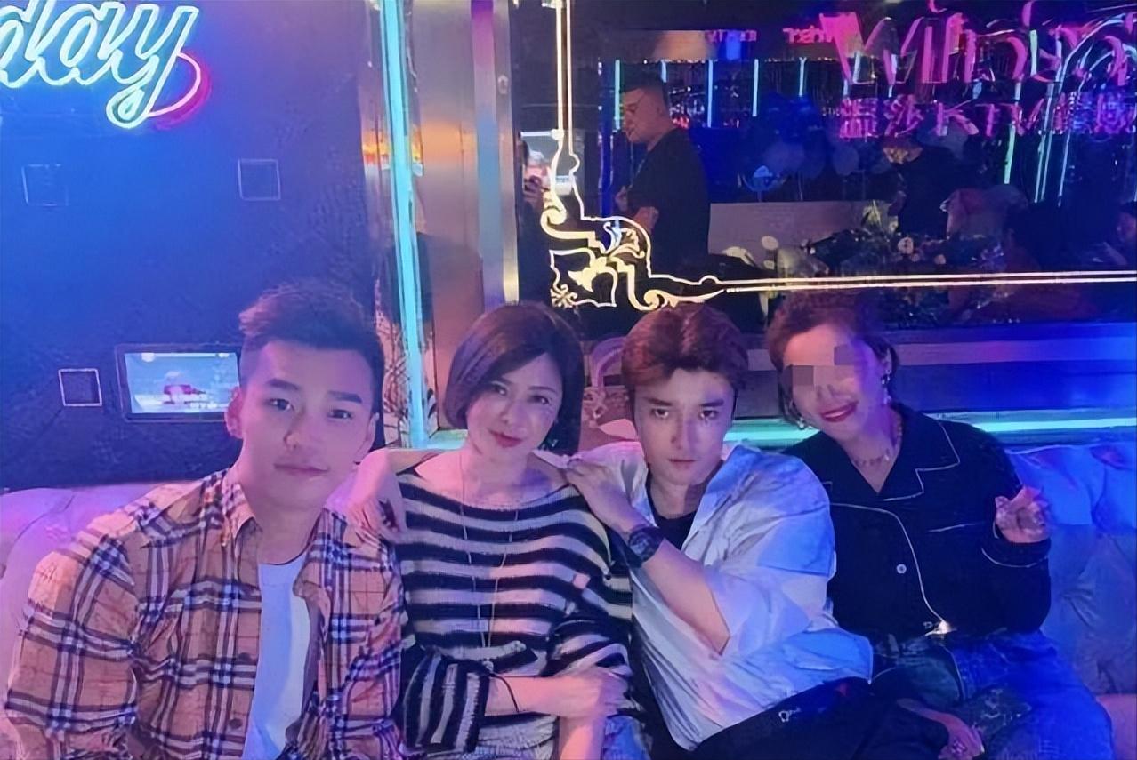 “说我塞高尔夫球纯属造谣！”刘銮雄多年后怒而辟谣，真相如何？