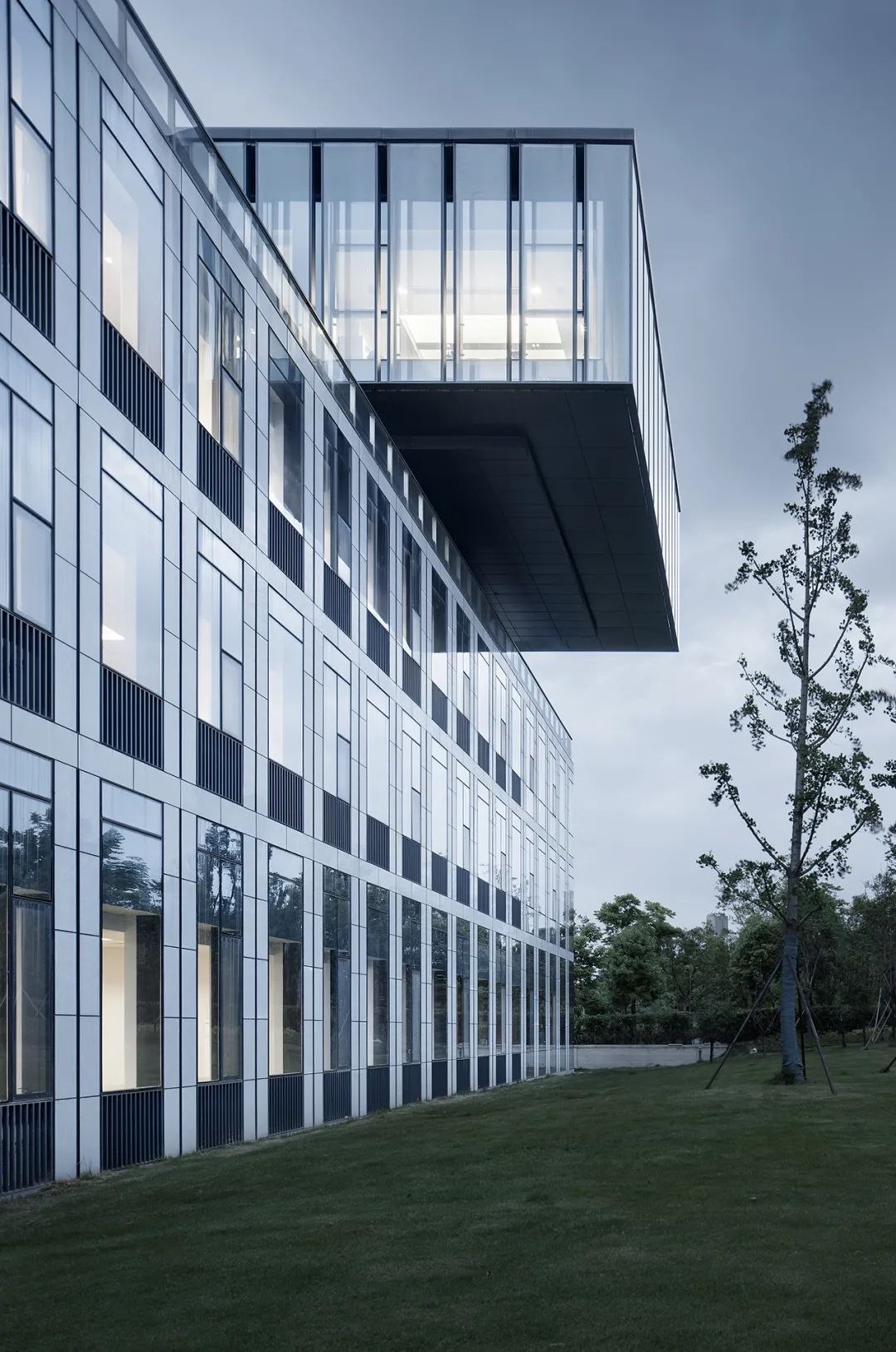 绿色环保建筑外墙,新型材料外立面