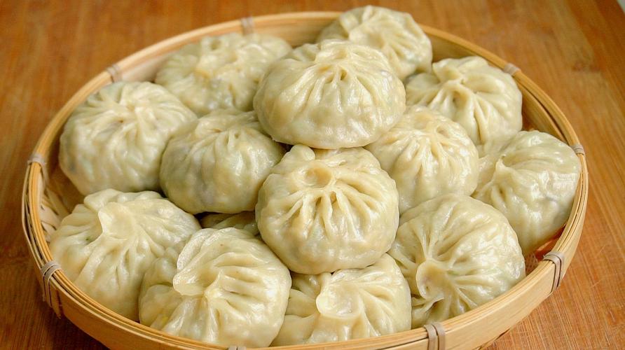 蒸包子馍是冷水蒸好或是开水蒸好,蒸包子冷水上锅蒸还是开水上锅蒸