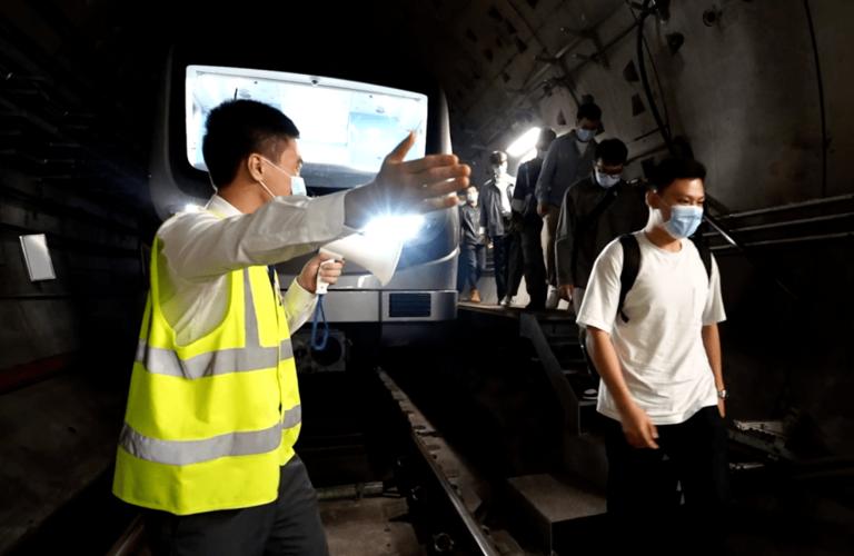 一旦爆发核战争,14亿中国人,该如何在十分钟内进行自救?