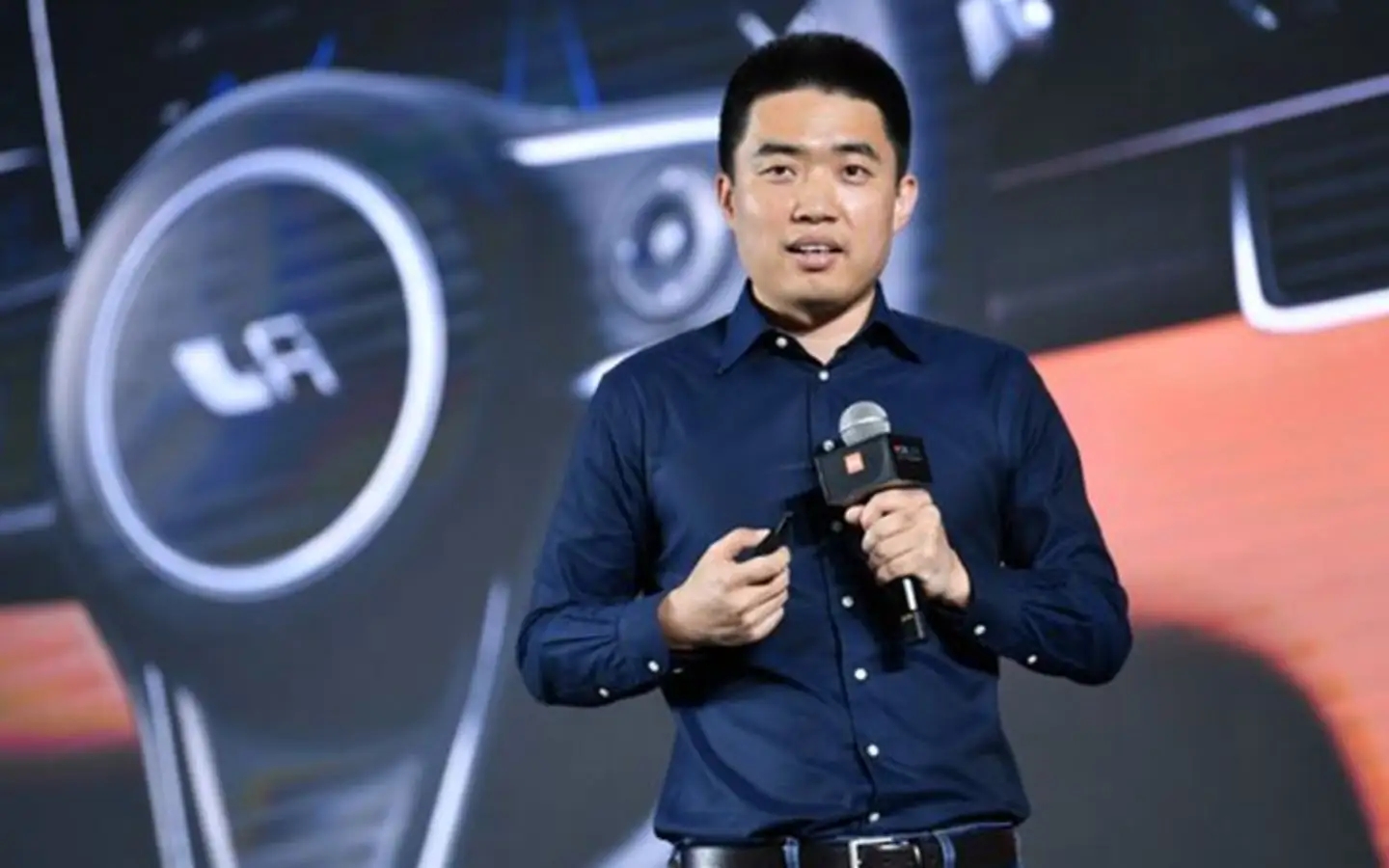 四十岁白手起家前十富豪榜,十大富豪白手起家