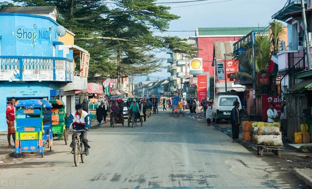 华人在马达加斯加的真实生活,马达加斯加工资每月多少钱