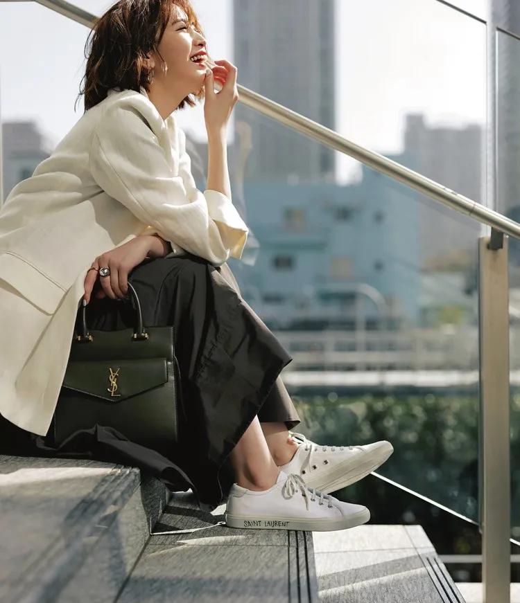 女士白色运动鞋,低价好看运动鞋推荐