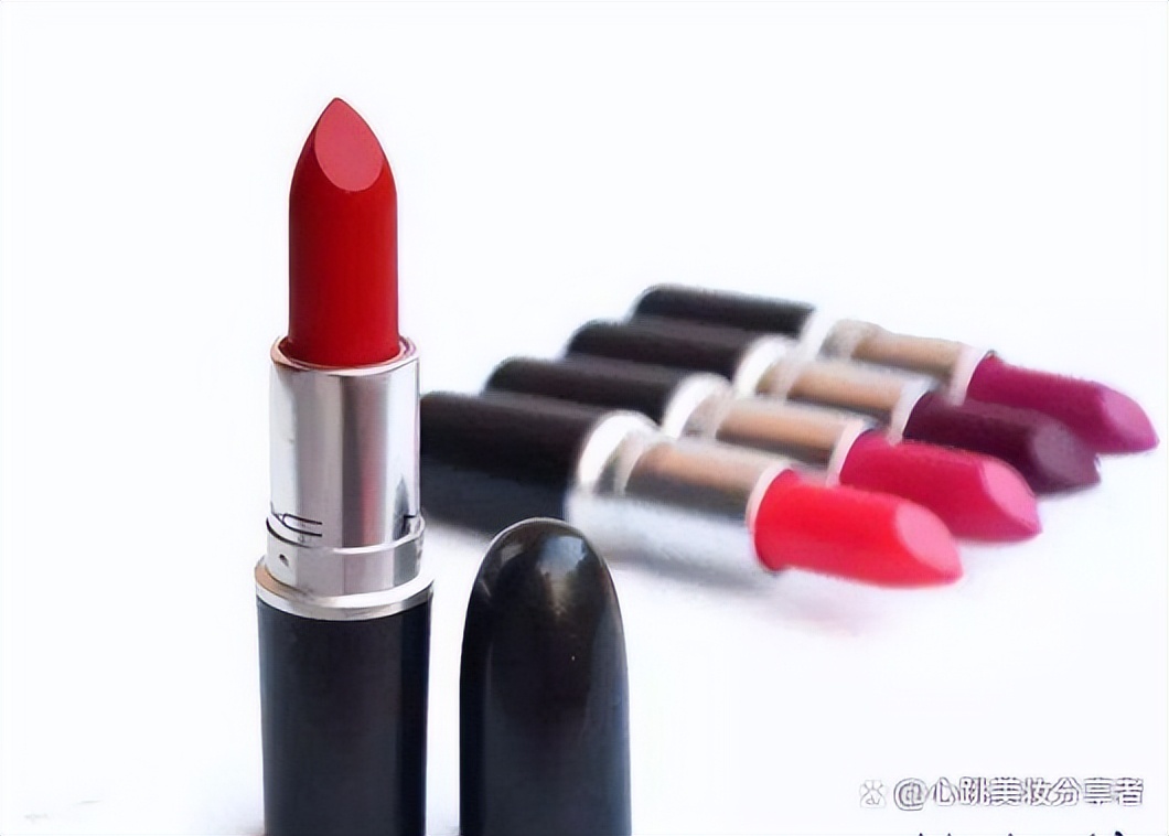 口红什么色号显白又好看春夏,有哪些显白的口红颜色好看