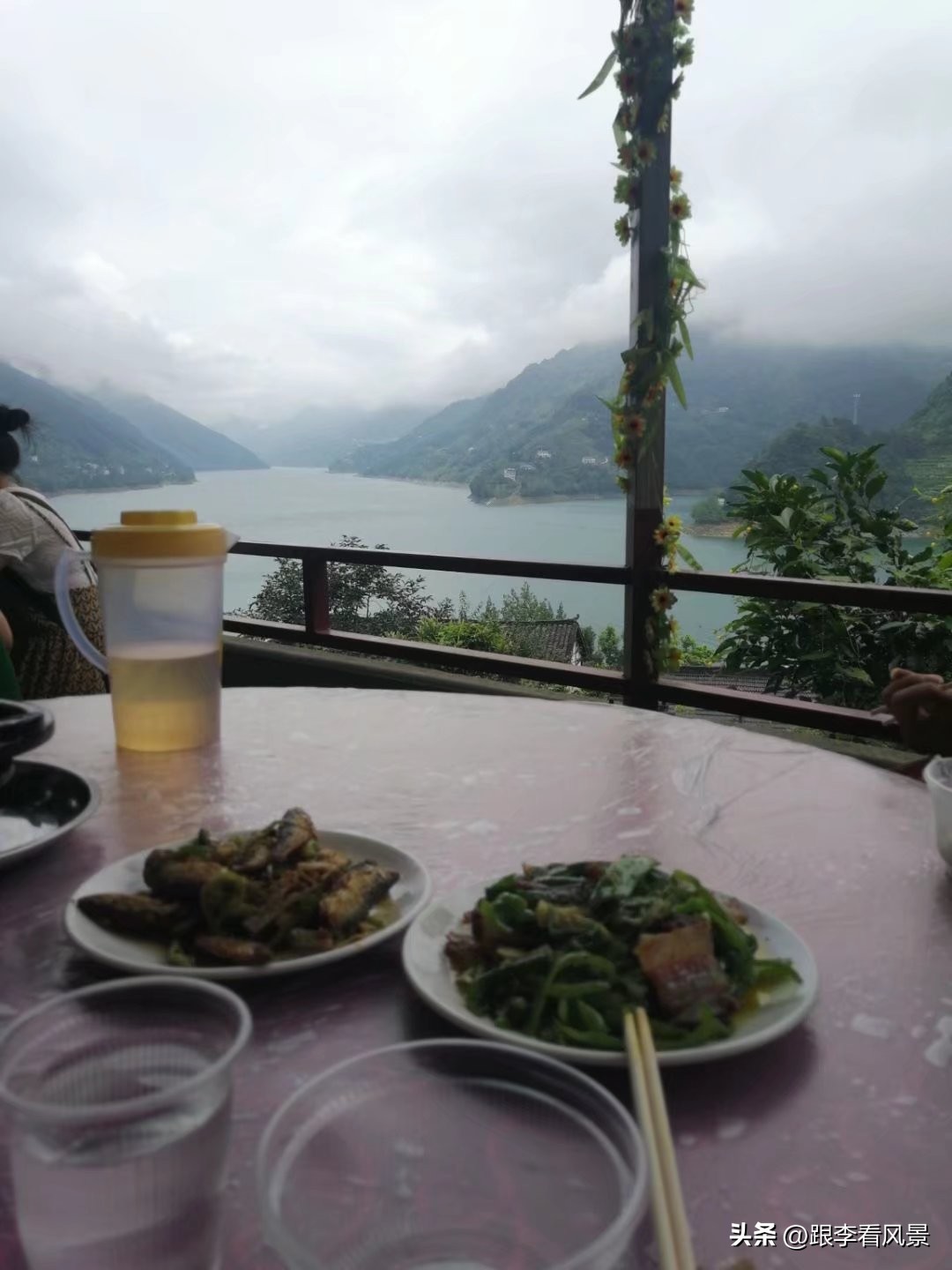 迷雾中怎样游柴埠溪？一要听二要找同时还要脑洞大开