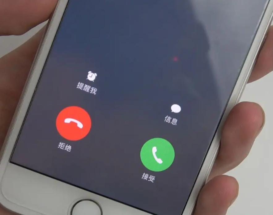 手机电量剩一半还是用完再充,手机没电就充还是用完再充好