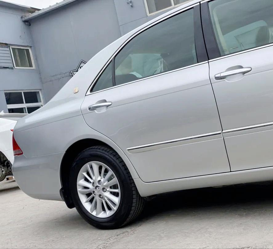 4代老皇冠翻新,翻新车十二代皇冠修复全过程