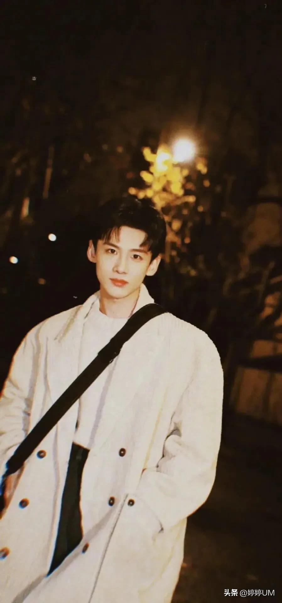 霍雨浩图片超帅高清壁纸,超级惊艳的男明星壁纸