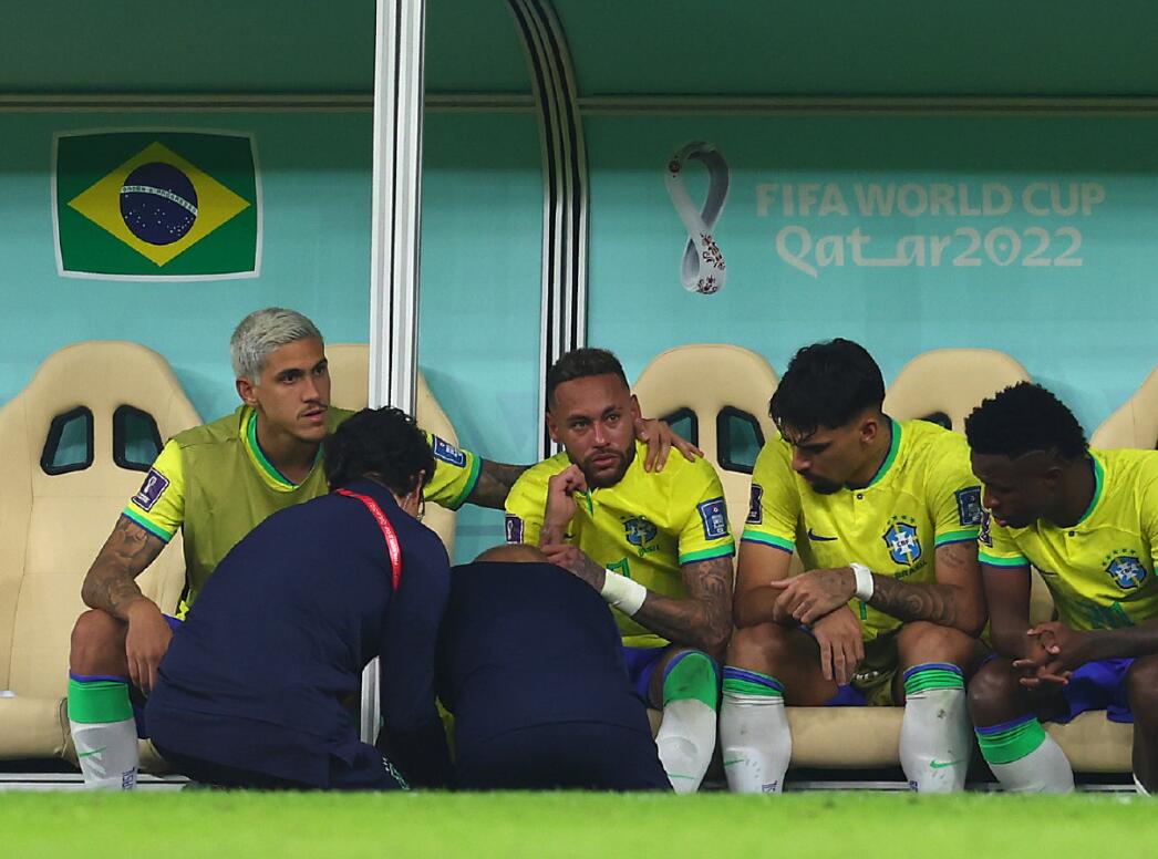 内马尔受伤后现状,内马尔受伤了下场还打吗