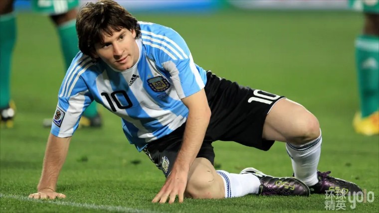 梅西成为球王的最后一次蜕变,35岁的梅西扛起了18岁梅西的愿望