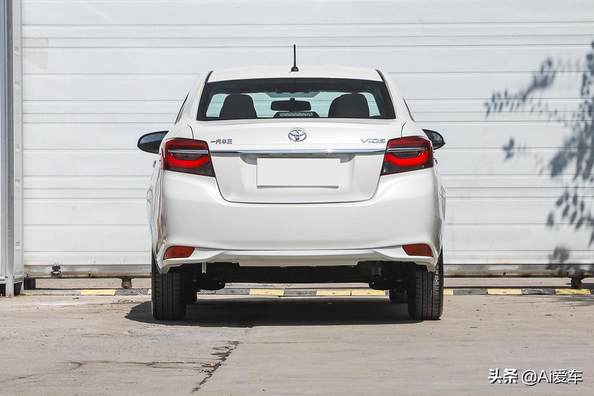 丰田最便宜的混动小型车,丰田全部车型及价格表威驰