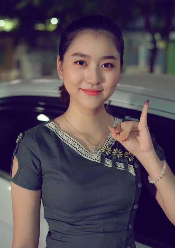 中国人民币100元在越南能换多少钱,100元人民币可以在越南换多少东西