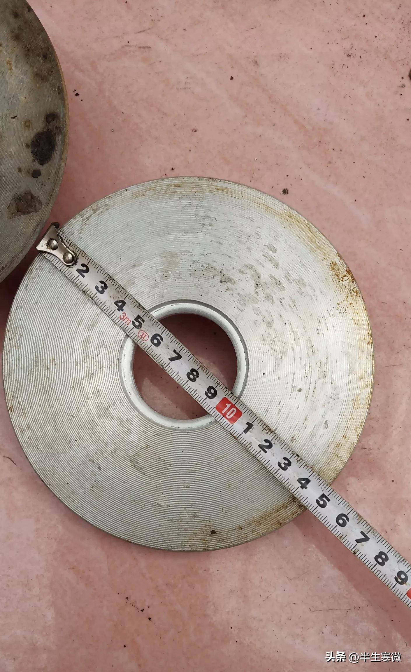 同样的产品网购比实体店便宜多少,不比不知道一比吓一跳是谁说的