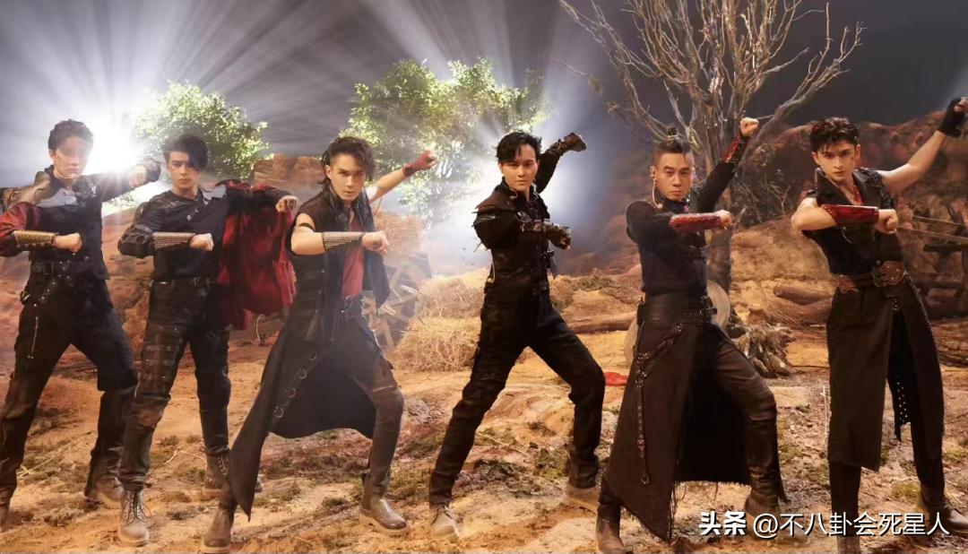 陈小春为啥还参加第二季披荆斩棘,陈小春出道15年的艰难成名史