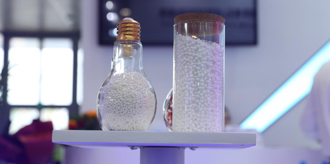 国内聚氨酯tpu原料,热塑性聚氨酯TPU