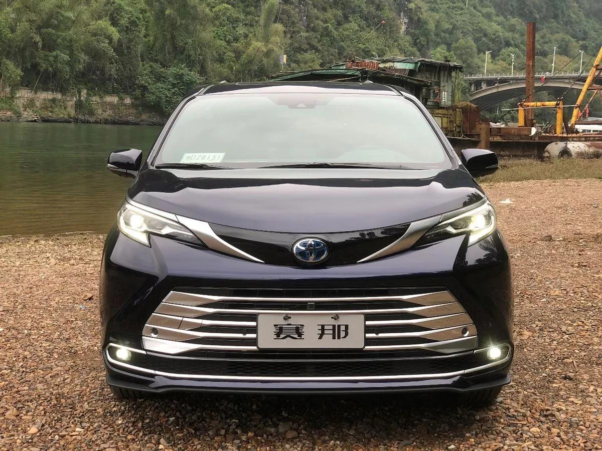 广汽丰田赛那，自上市即热销，家用MPV的标杆地位，真实力。