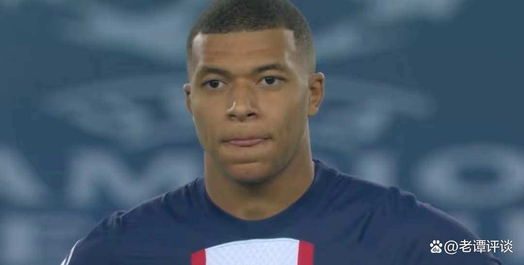 终于有人为“目前世界上最大的足球宝贝”说话了？当不得真