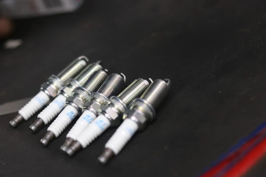 80年沃尔沃xc90出售,08款沃尔沃xc90二手多少钱