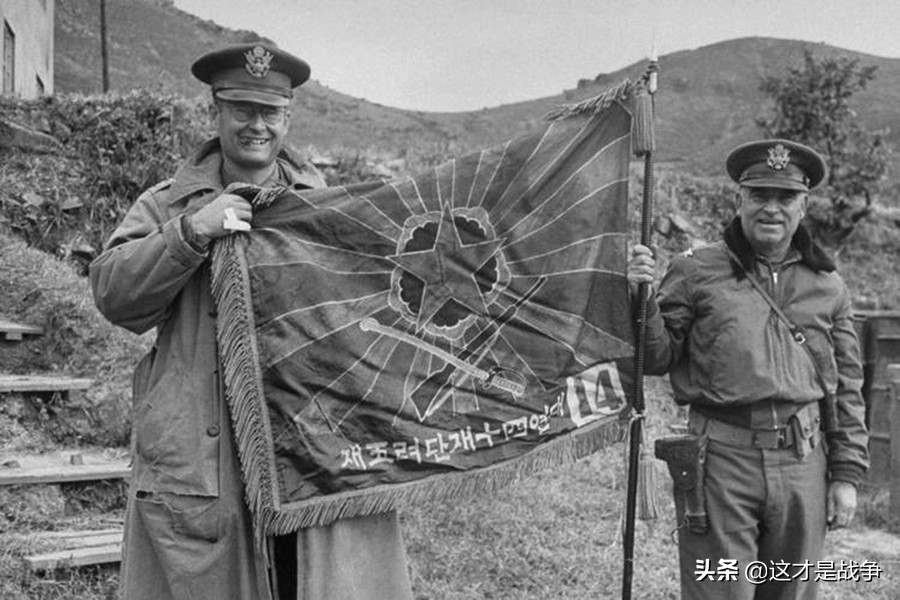 *队军**和警察发生激战，*队军**居然惨败，宇宙大国韩国总是这么奇葩
