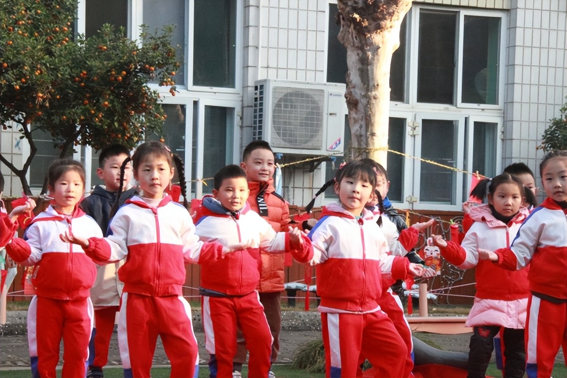 成都启航幼儿园开学典礼,萌娃入园迎新仪式