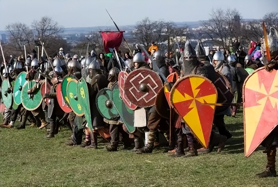 *国亡**三次的国家！周围国家得罪个遍，到底是伪君子还是真小人？