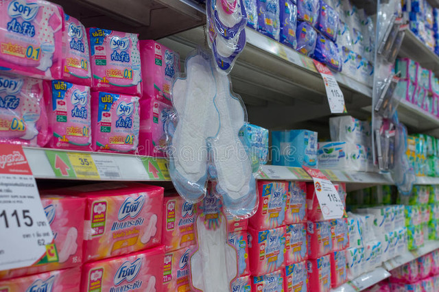 相亲男给我买护肤品,相亲让男生买卫生巾