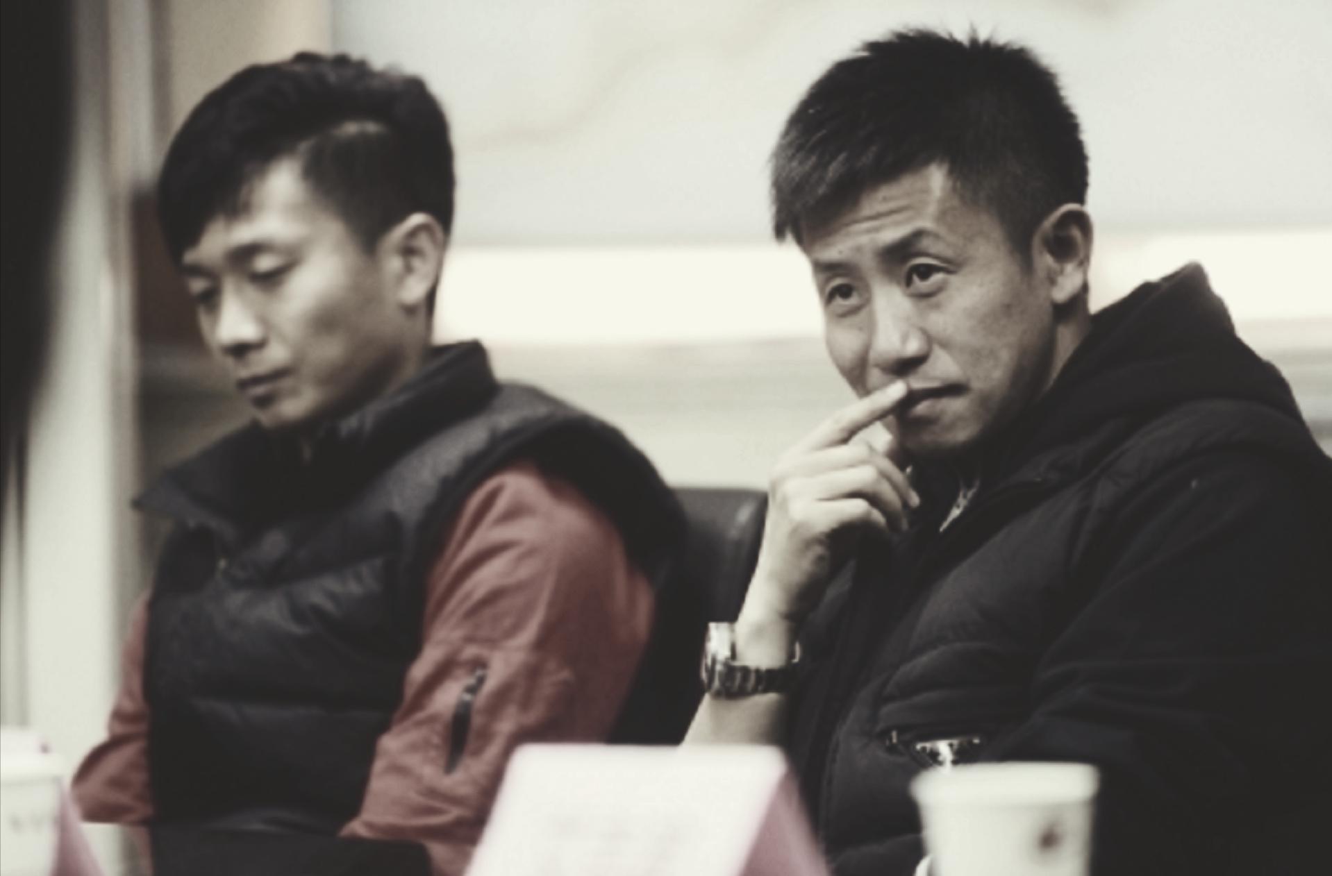 中国足球悬案实录:王小诗被砍,郑斌与武汉招摇的“帮派之争”