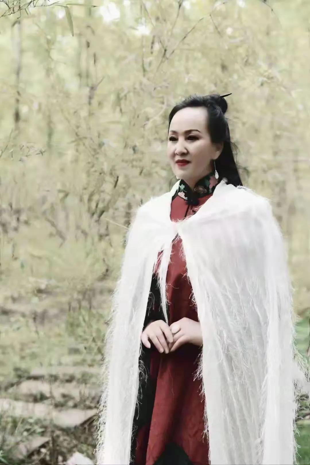 琴人玉姐——尉迟英子