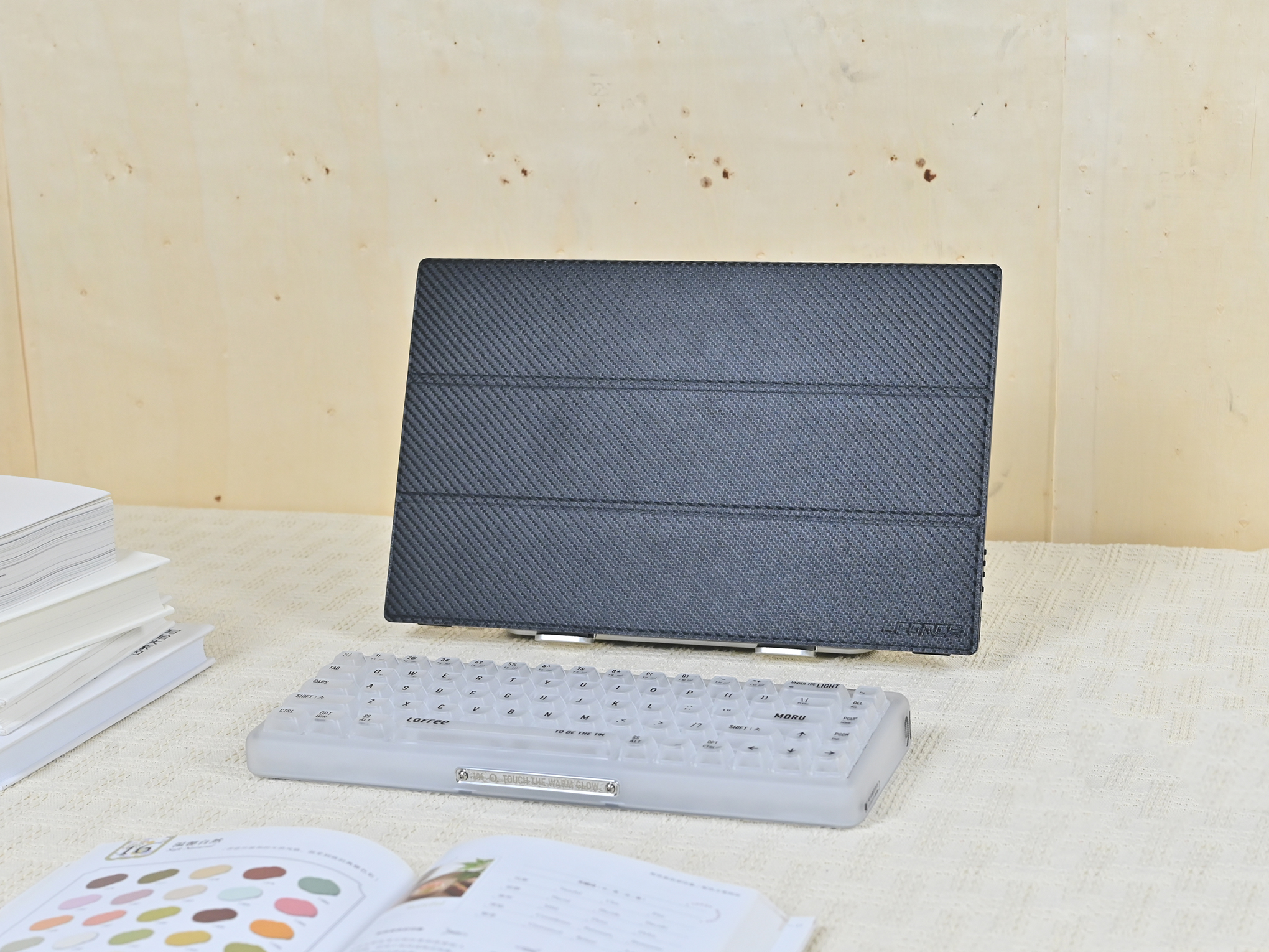 nuc怎么配显示器,nuc黑苹果配什么显示器